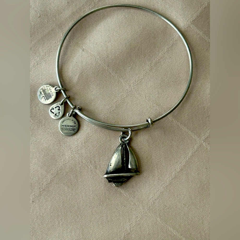 Alex and Ani sailboat bracelet in silver tone. Nice!